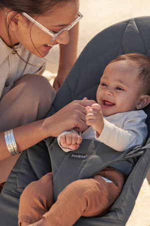 BABYBJORN - leżaczek Bliss Woven Petal Quilt