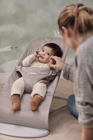 BABYBJORN - leżaczek Bliss Woven Petal Quilt